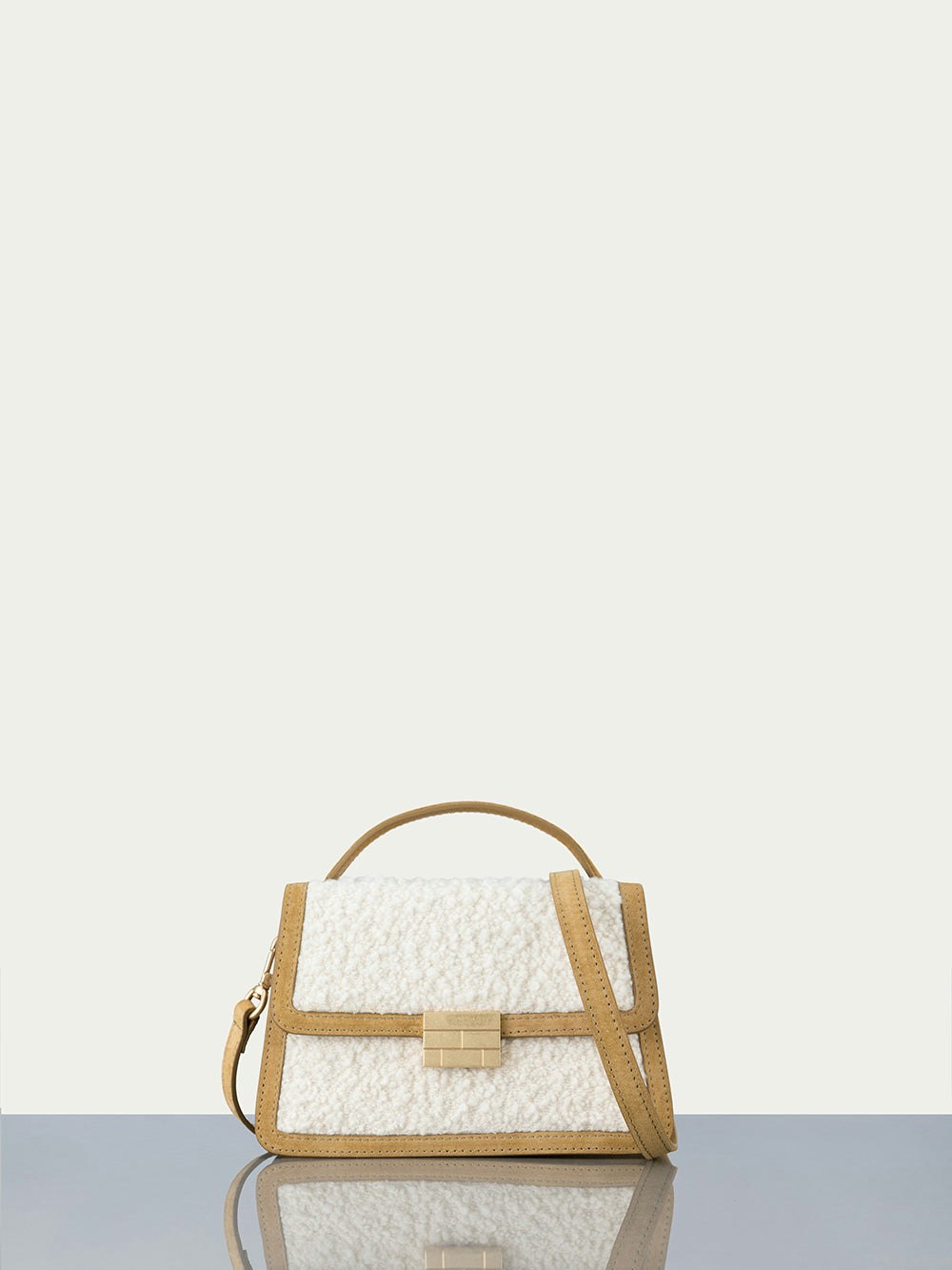 Le Signature Small Top Handle Boucle -- Off White Multi
